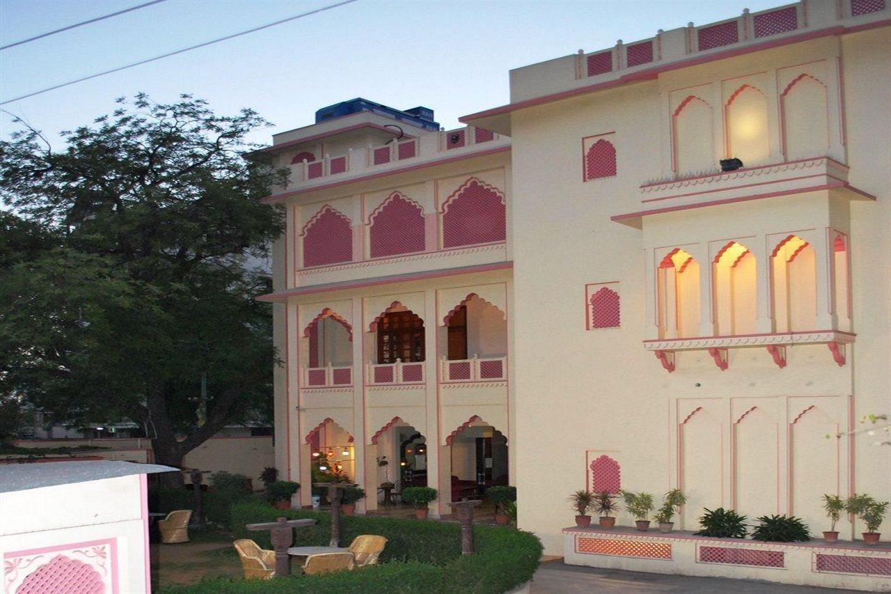 Hotel H R Palace Jaipur Bagian luar foto